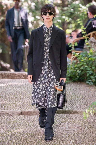 Look 36